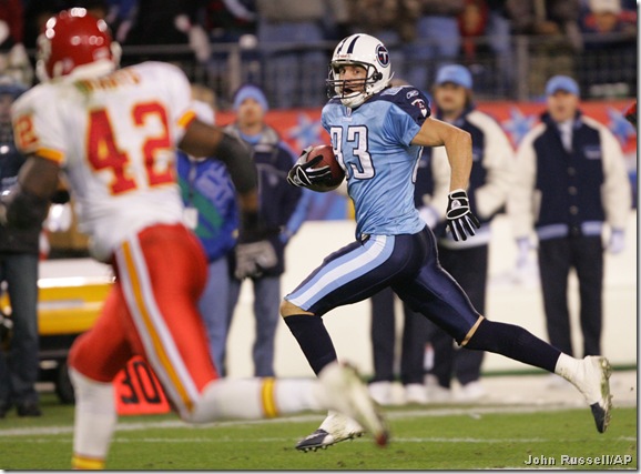 The zenith of Drew Bennett's dominance -- 42-yarder vs. the Chiefs on MNF