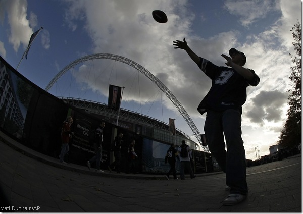 English fans get ready to watch a sport they likely don't understand -- which puts them on the same level as Eric Mangini