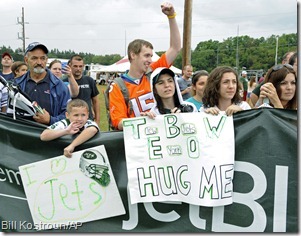 Tebow hug me